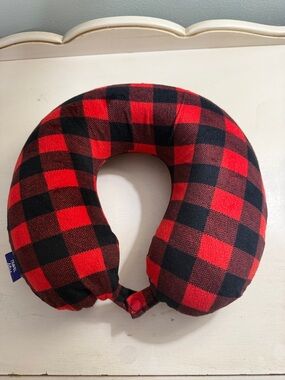 Red & Black Buffalo Plaid Travel Neck Pillow